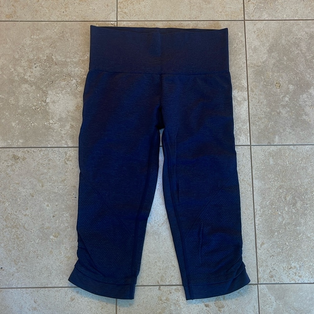 Lululemon cropped leggings